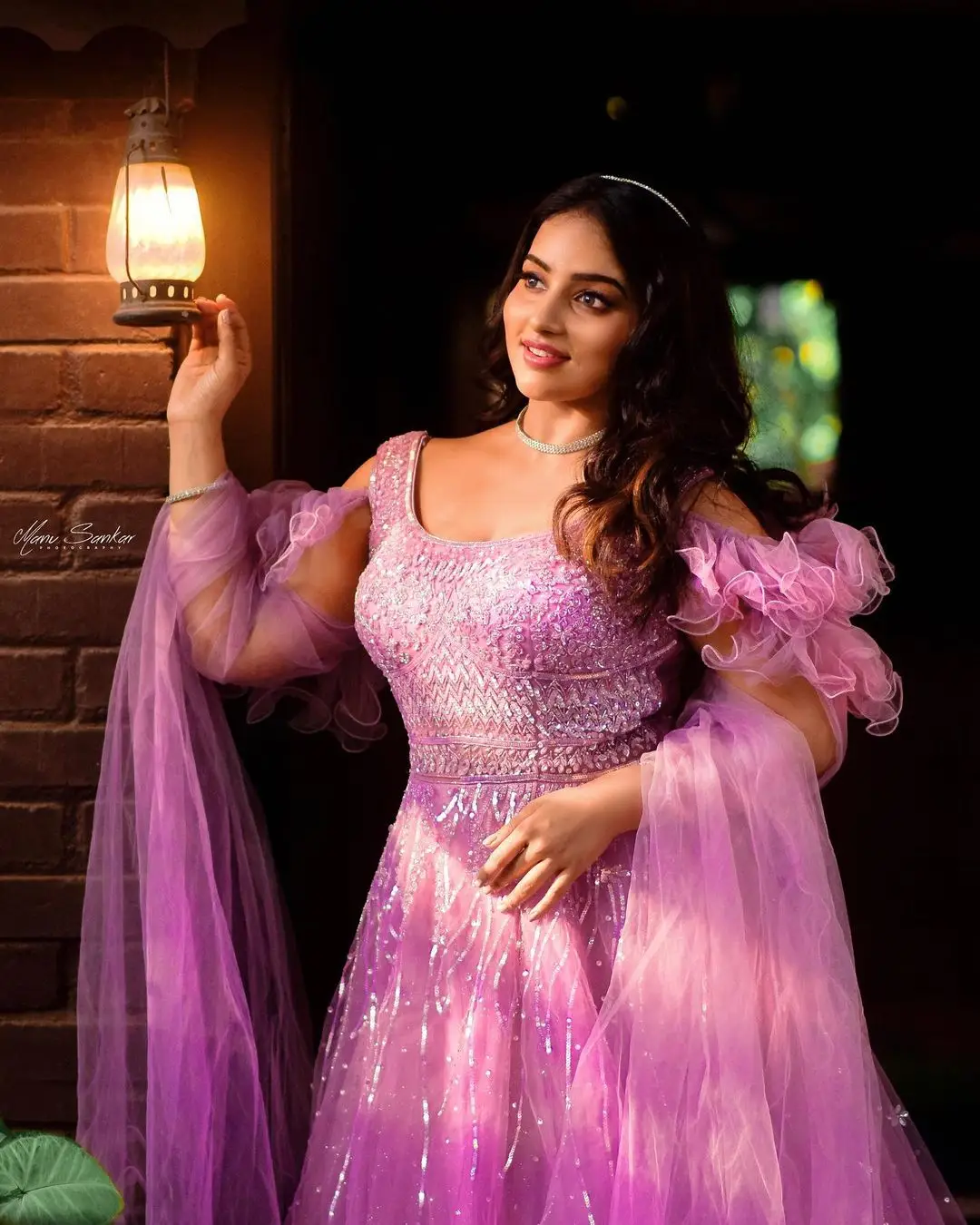 MALAYALAM GIRL MALAVIKA MENON IN VIOLET GOWN 3